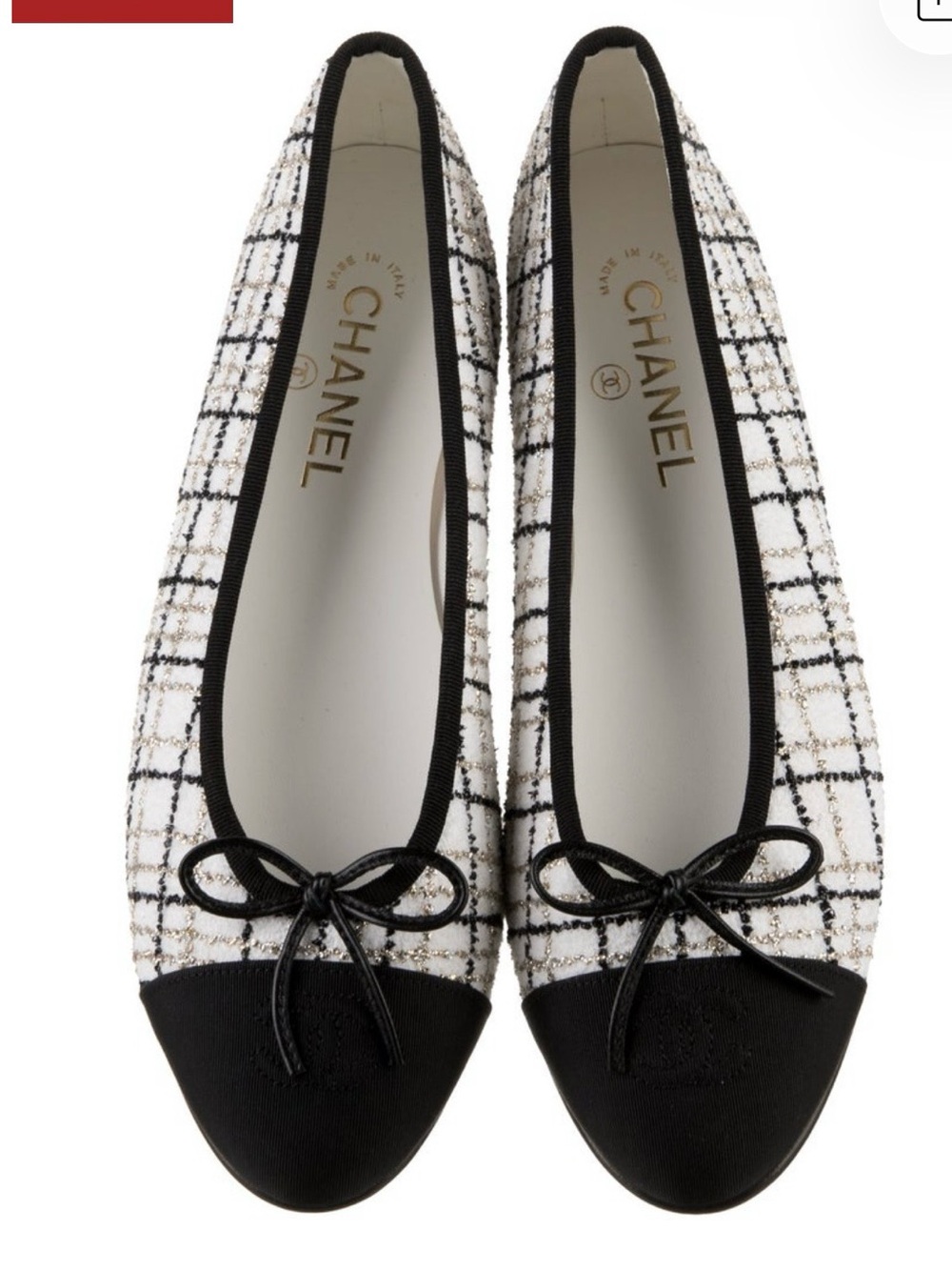 CHANEL metallic & White Tweed & Black Cap-Toe Ballet Flats size 40